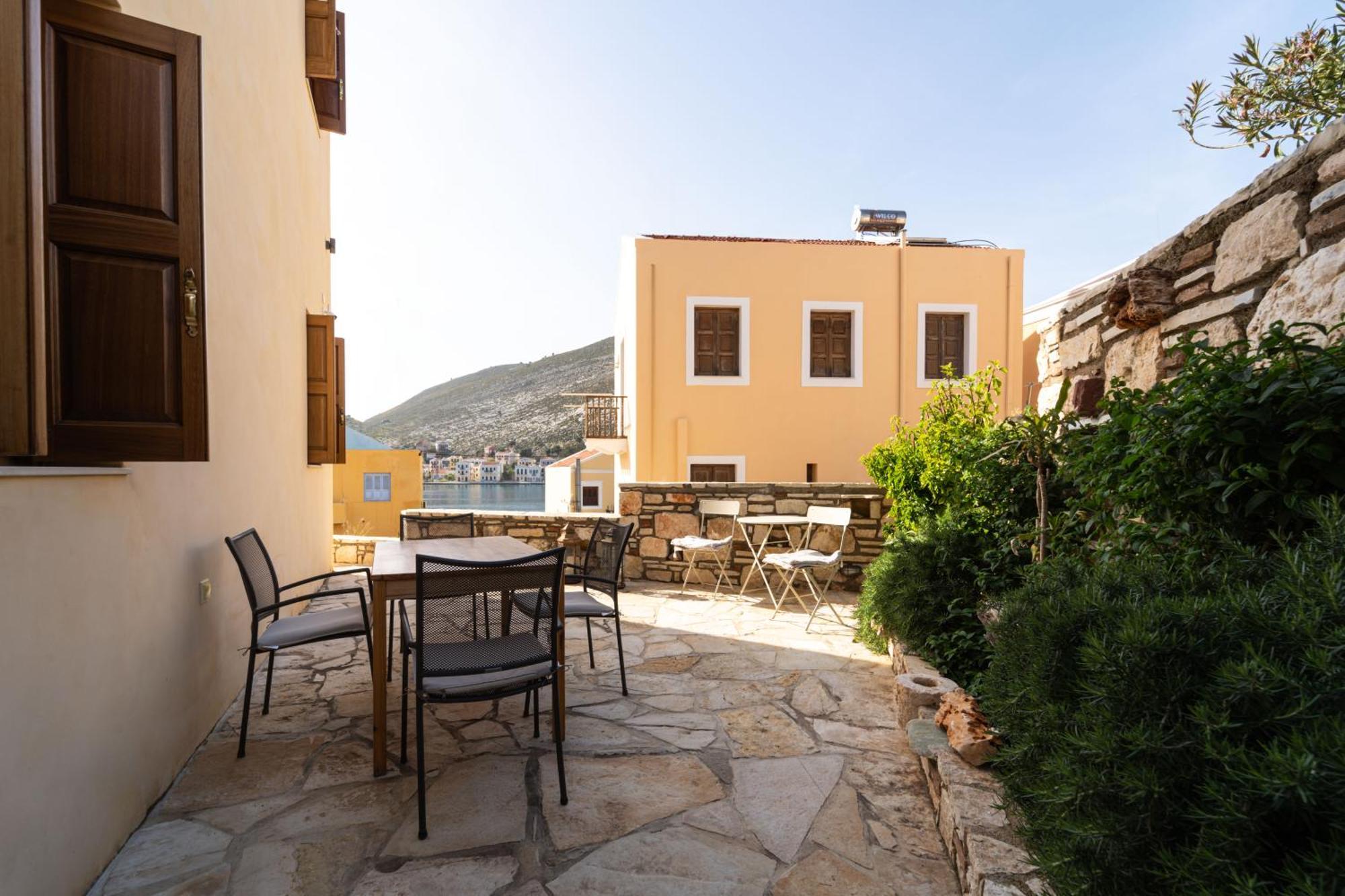 Alexandros Villa Megisti Bagian luar foto